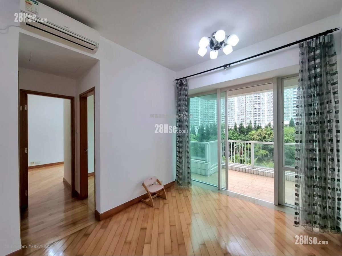 Coastal Skyline Rental 2 Bedrooms 548 ft²