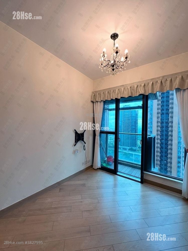 Yoho Midtown 售盘 2 房 , 1 浴室 443 平方尺