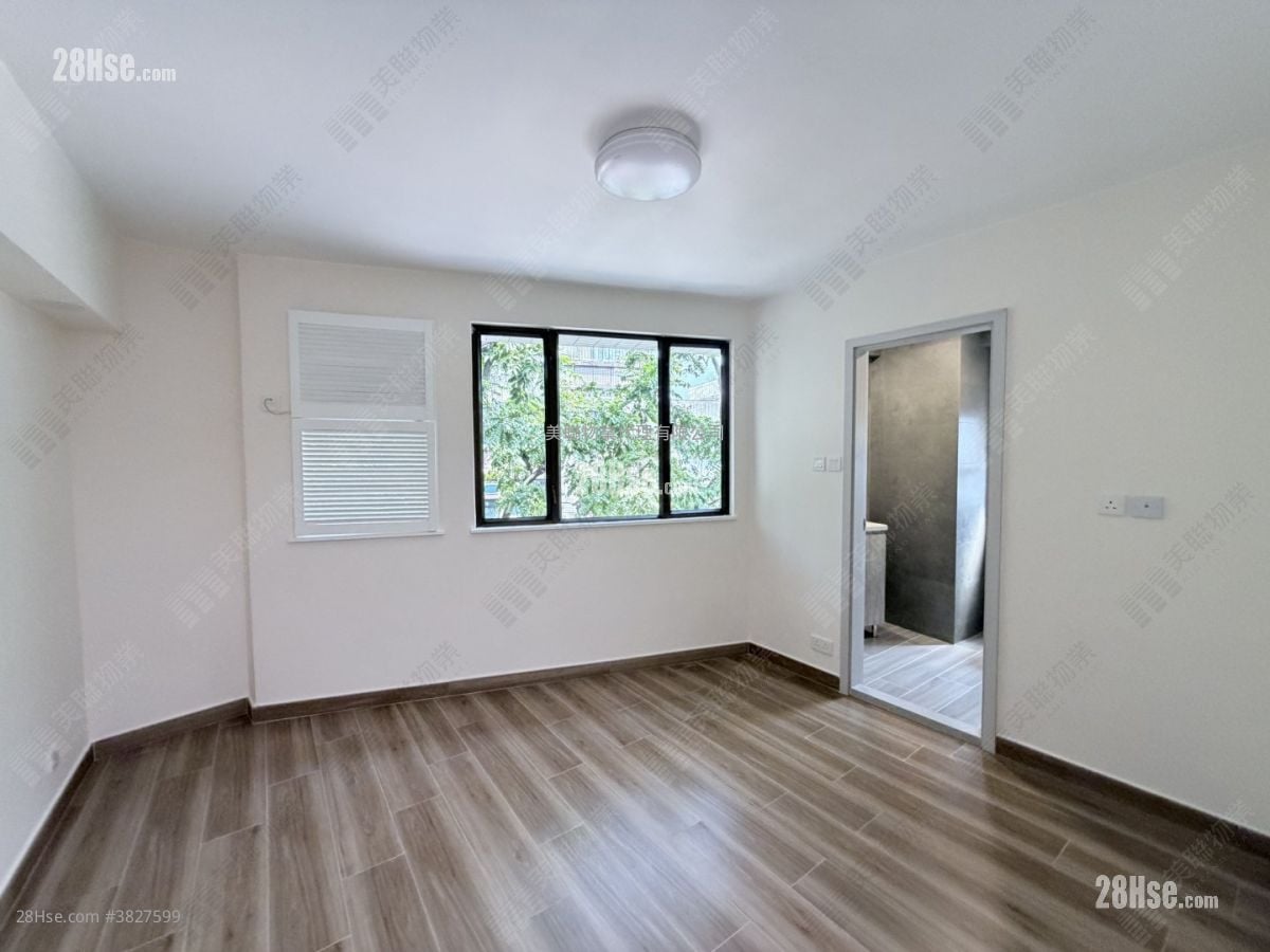 Osmanthus Court Sell 3 Bedrooms 1,039 ft²