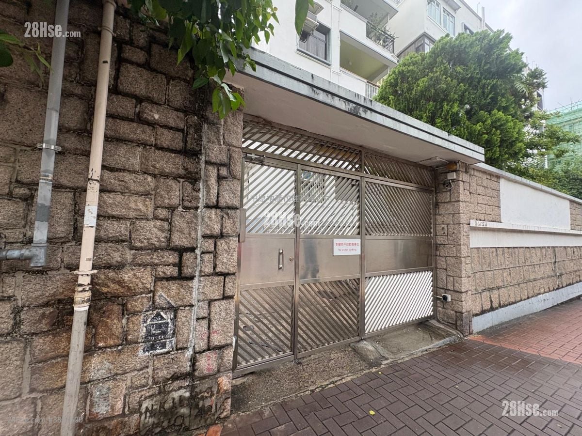 14 Lancashire Road Sell 3 Bedrooms 1,098 ft²