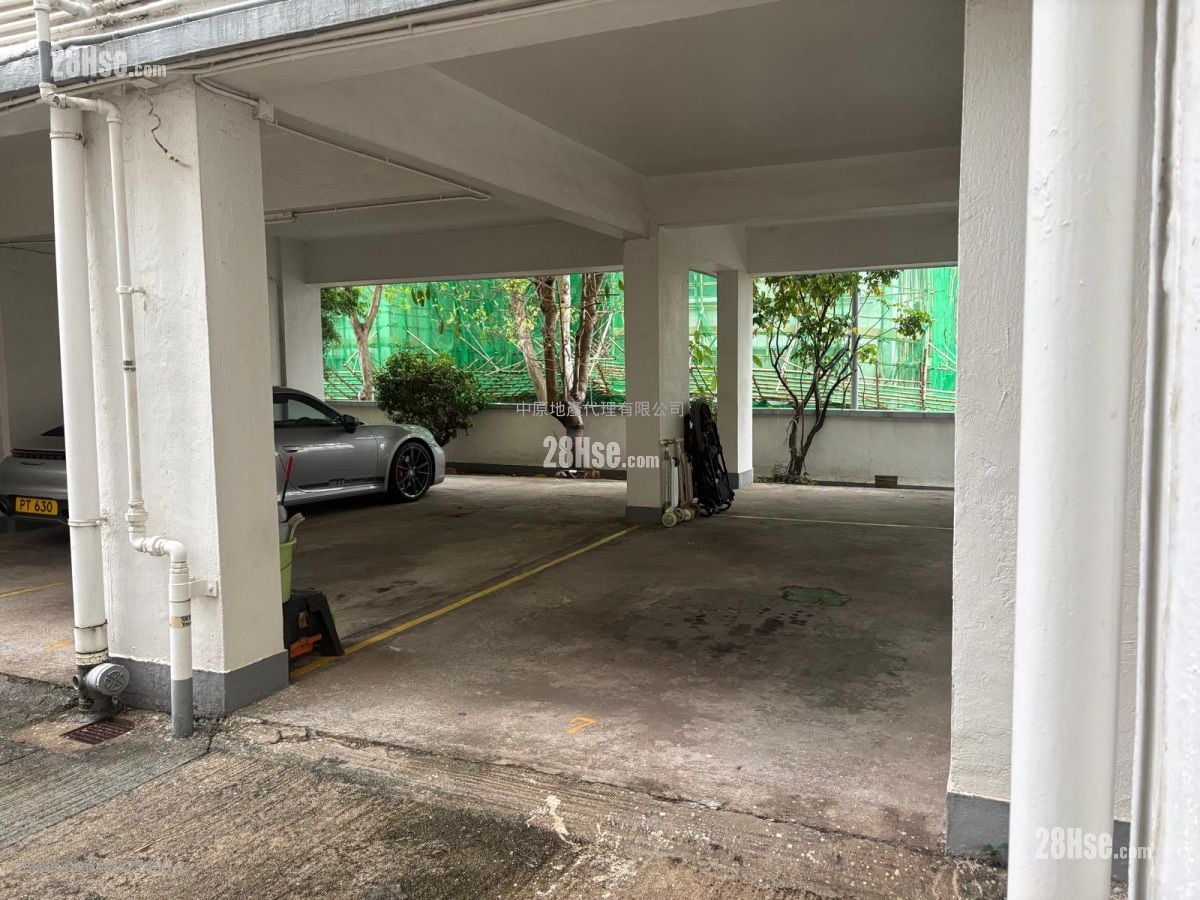 14 Lancashire Road Sell 3 Bedrooms 1,098 ft²