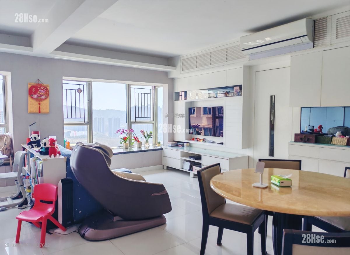 Tseung Kwan O Plaza Sell 5+ Bedrooms , 3 Bathrooms 1,186 ft²