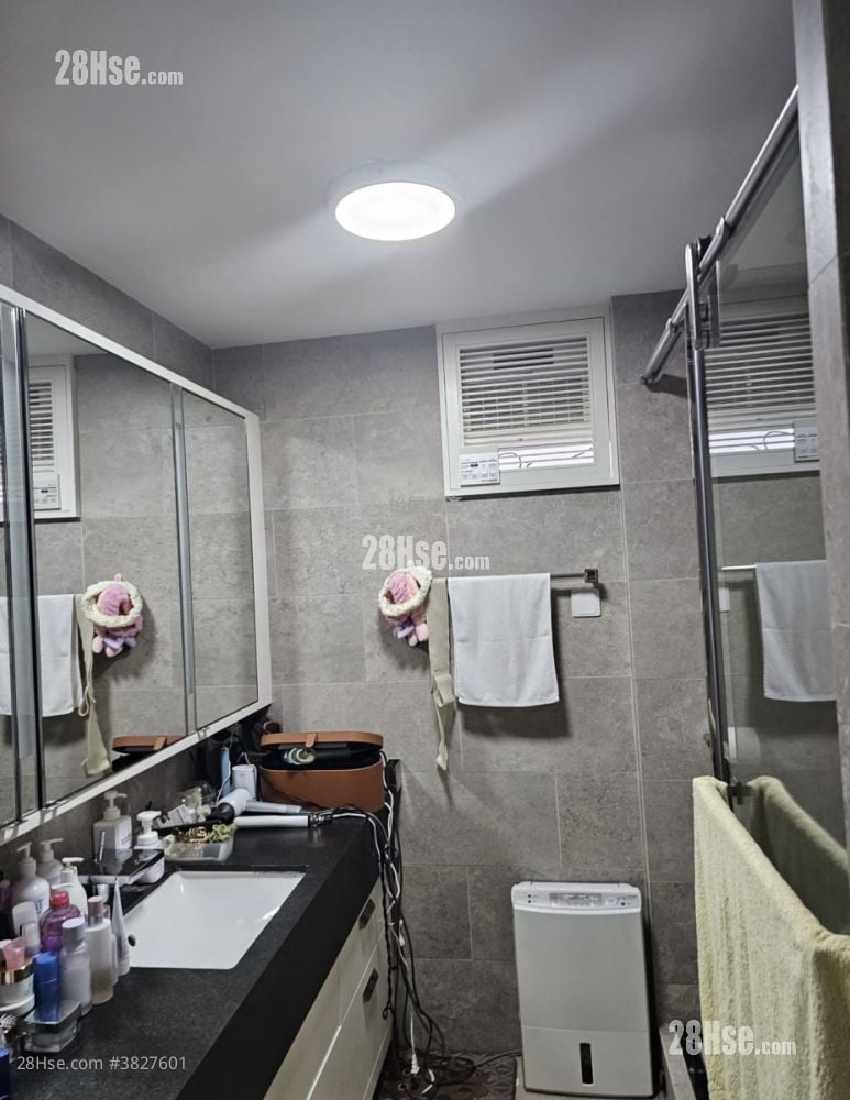 Taikoo Shing Sell 3 Bedrooms , 2 Bathrooms 1,114 ft²