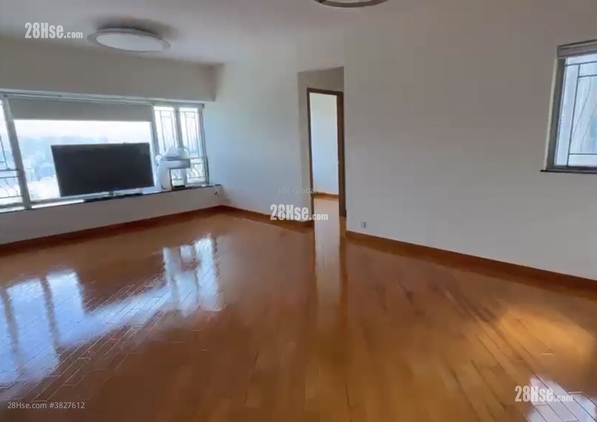 Sorrento Sell 3 Bedrooms , 2 Bathrooms 1,167 ft²