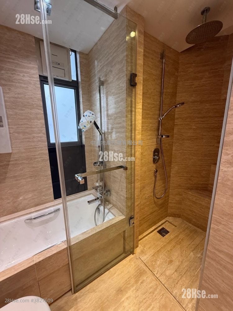 天晋 售盘 4 房 , 3 浴室 933 平方尺