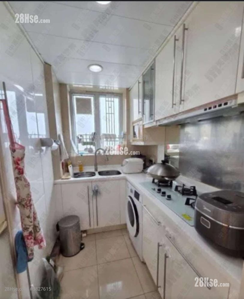 泓景臺 售盤 3 房 , 1 浴室 611 平方呎