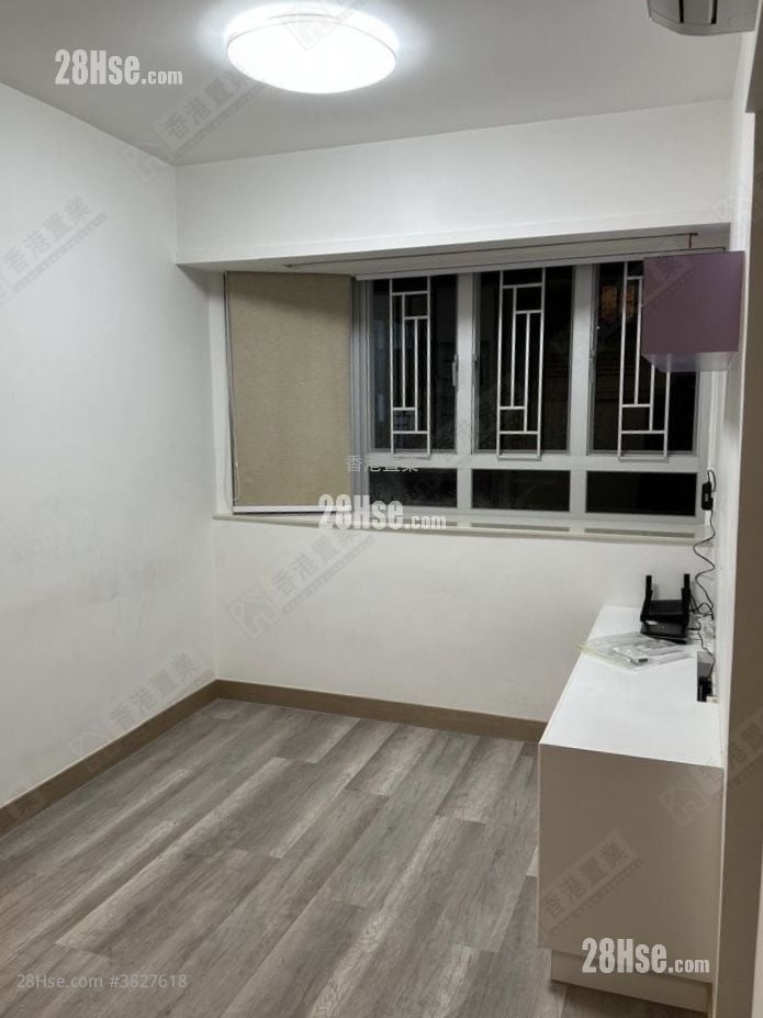 Full Wealth Gardens Rental 2 Bedrooms , 1 Bathroom 427 ft²