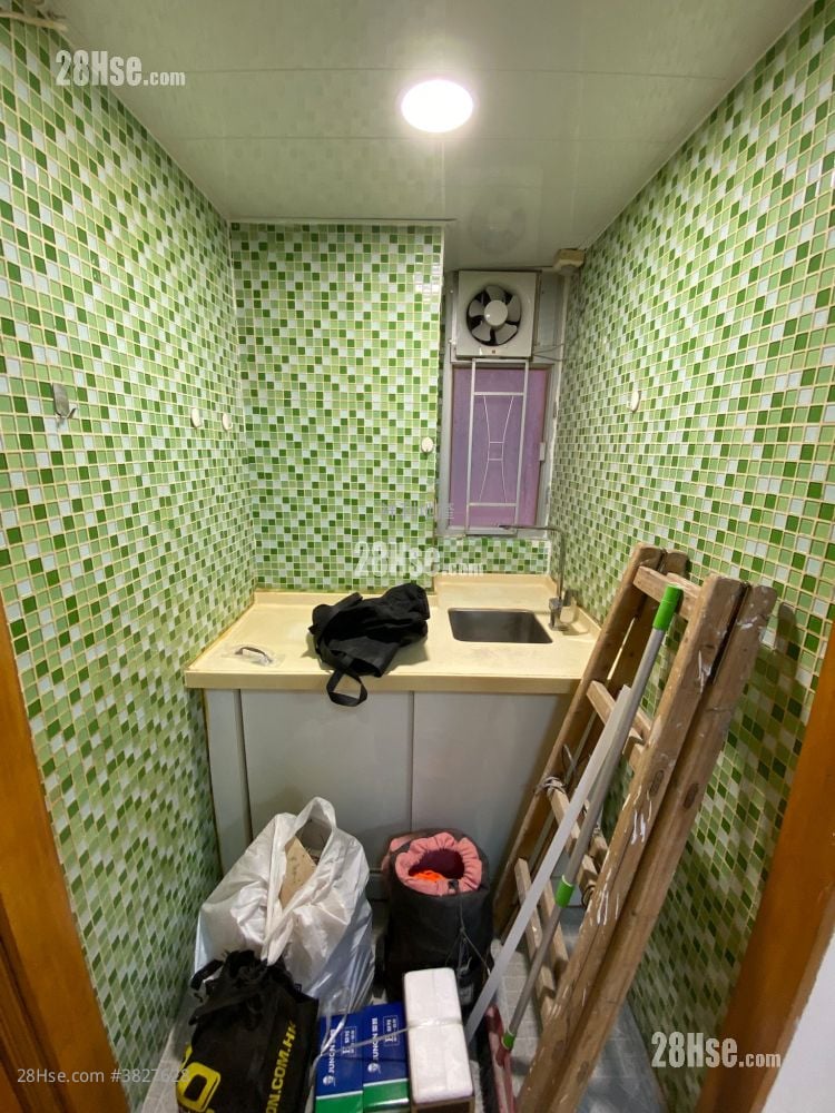 荔塘大厦 租盘 2 房 238 平方尺