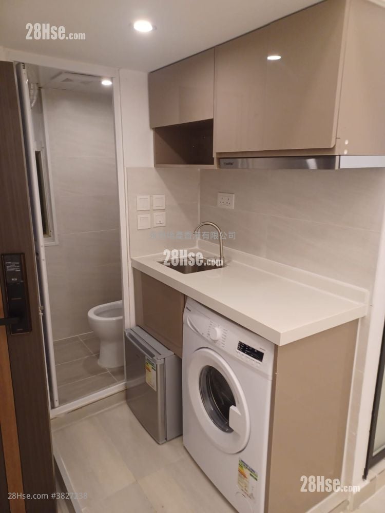 美輪大廈 租盤 2 房 , 1 浴室 300 平方呎