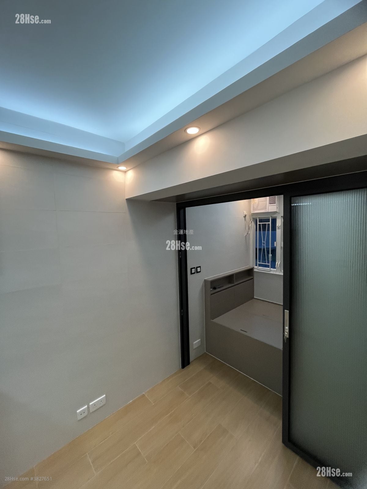 Tung Lok Mansion Rental 180 ft²