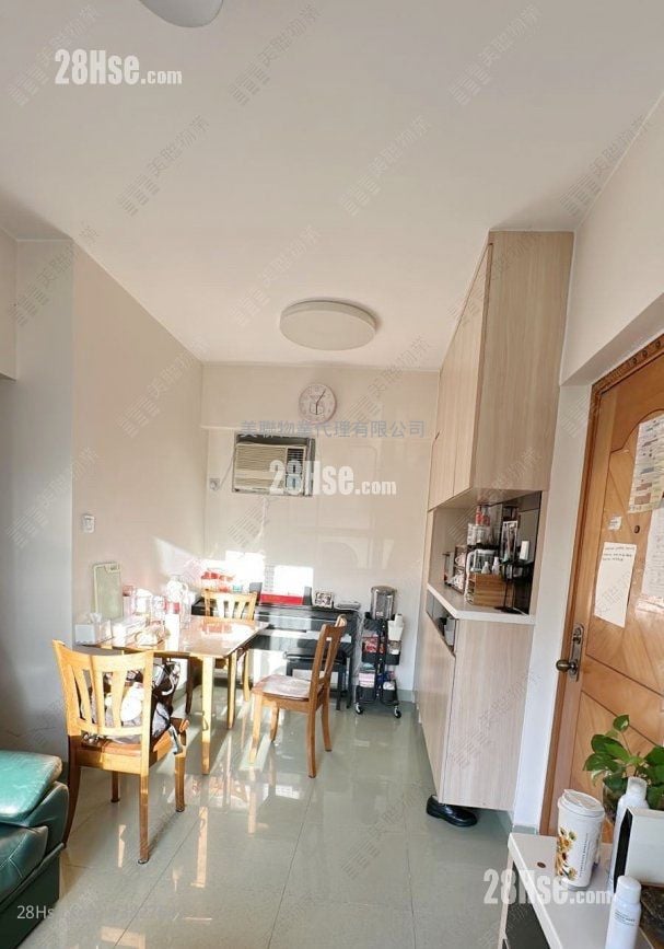 怡景园 售盘 3 房 489 平方尺