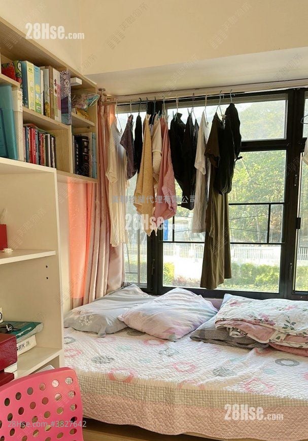 怡景园 售盘 3 房 489 平方尺