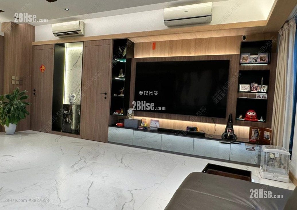 厅: 迎海 售盘 4 房 , 3 浴室 1,453 平方尺