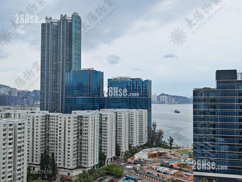 Stars By The Harbour Rental 3 Bedrooms 728 ft²