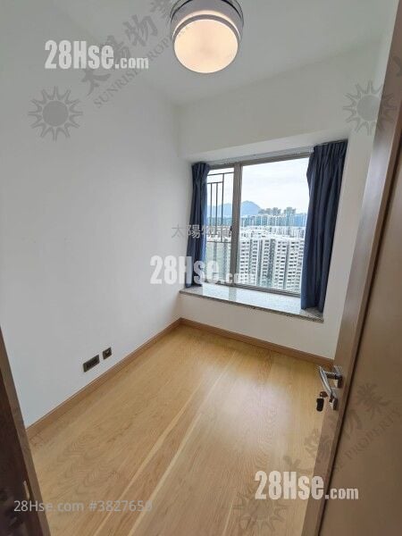 Stars By The Harbour Rental 3 Bedrooms 728 ft²