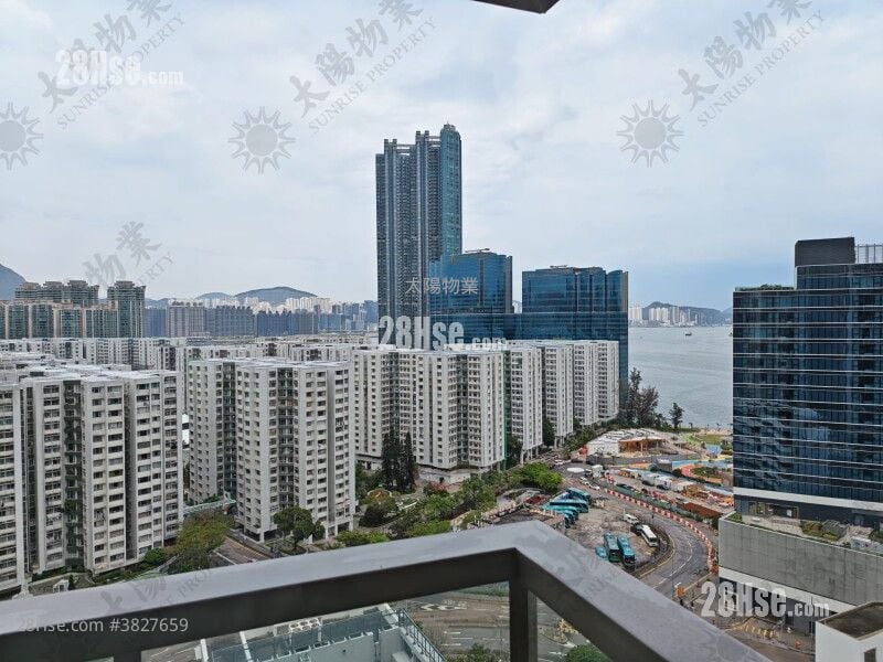 Stars By The Harbour Rental 3 Bedrooms 728 ft²