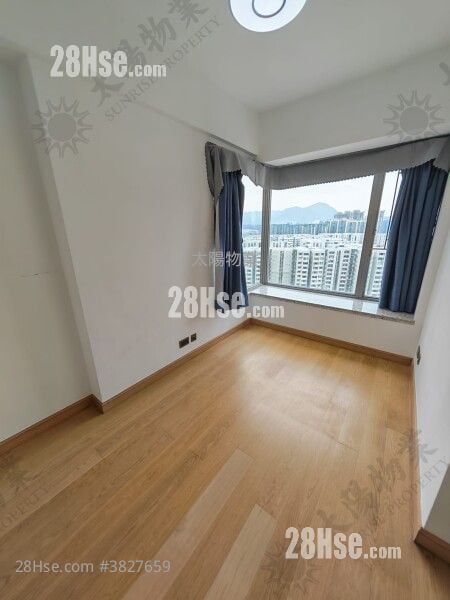 Stars By The Harbour Rental 3 Bedrooms 728 ft²