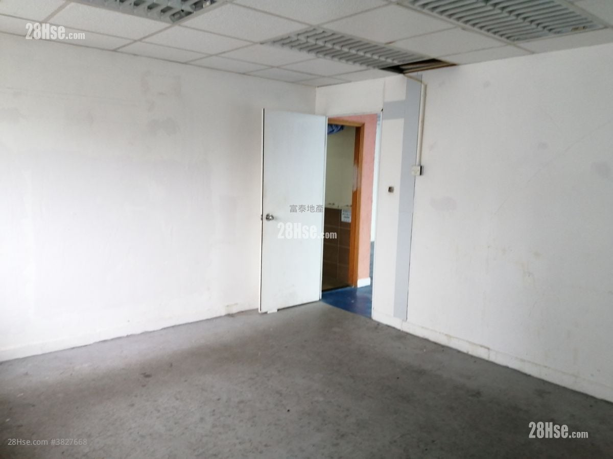 金龙工业中心 租盘 2 房 , 3 厕所