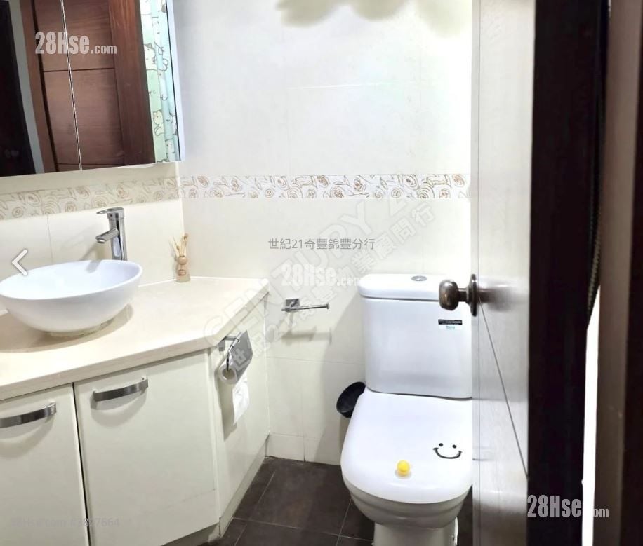 Villa Athena Sell 3 Bedrooms , 2 Bathrooms 874 ft²