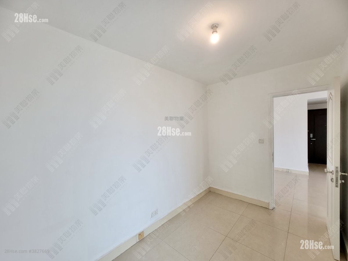 Central Park Towers Sell 2 Bedrooms 494 ft²