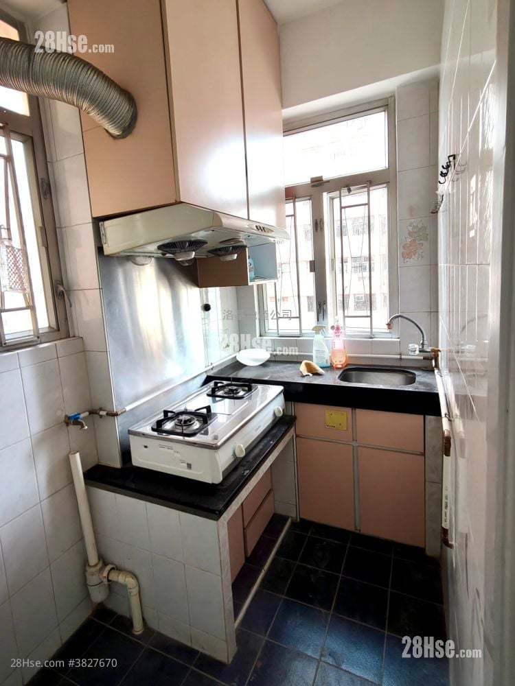 Lee Kee Building Rental 2 Bedrooms , 1 Bathroom 312 ft²