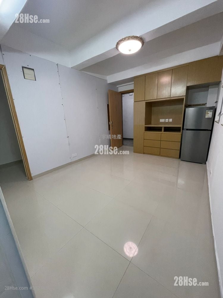 Cherry Mansion Sell 2 Bedrooms , 1 Bathroom 352 ft²