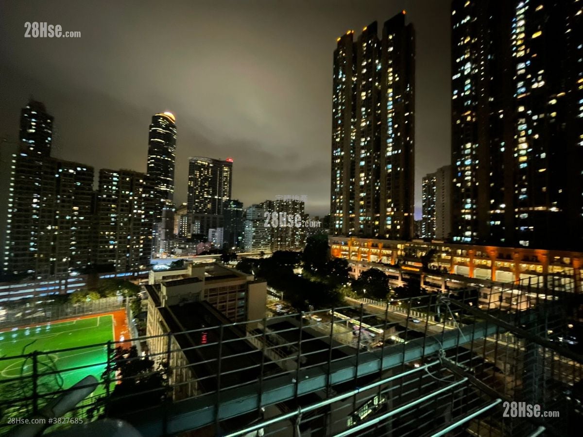 Cherry Mansion Sell 2 Bedrooms , 1 Bathroom 352 ft²