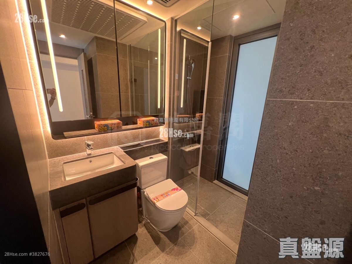 Novo Land Sell 2 Bedrooms , 1 Bathroom 453 ft²