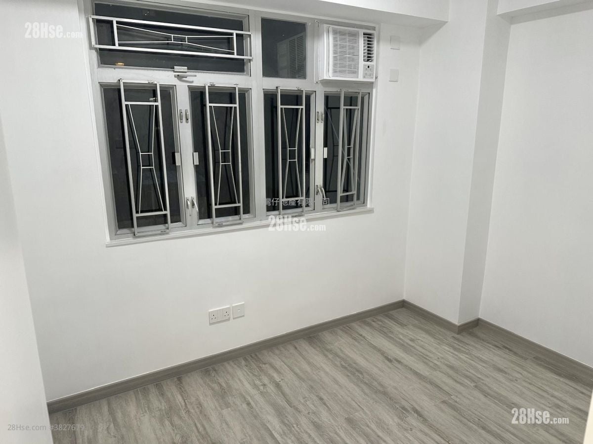 金碧大廈 租盤 3 房 , 1 浴室 446 平方呎