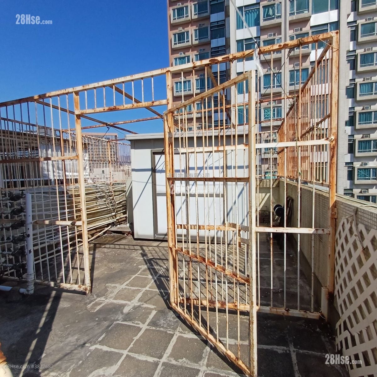 寶源大廈 售盤 2 房 , 1 浴室 324 平方呎