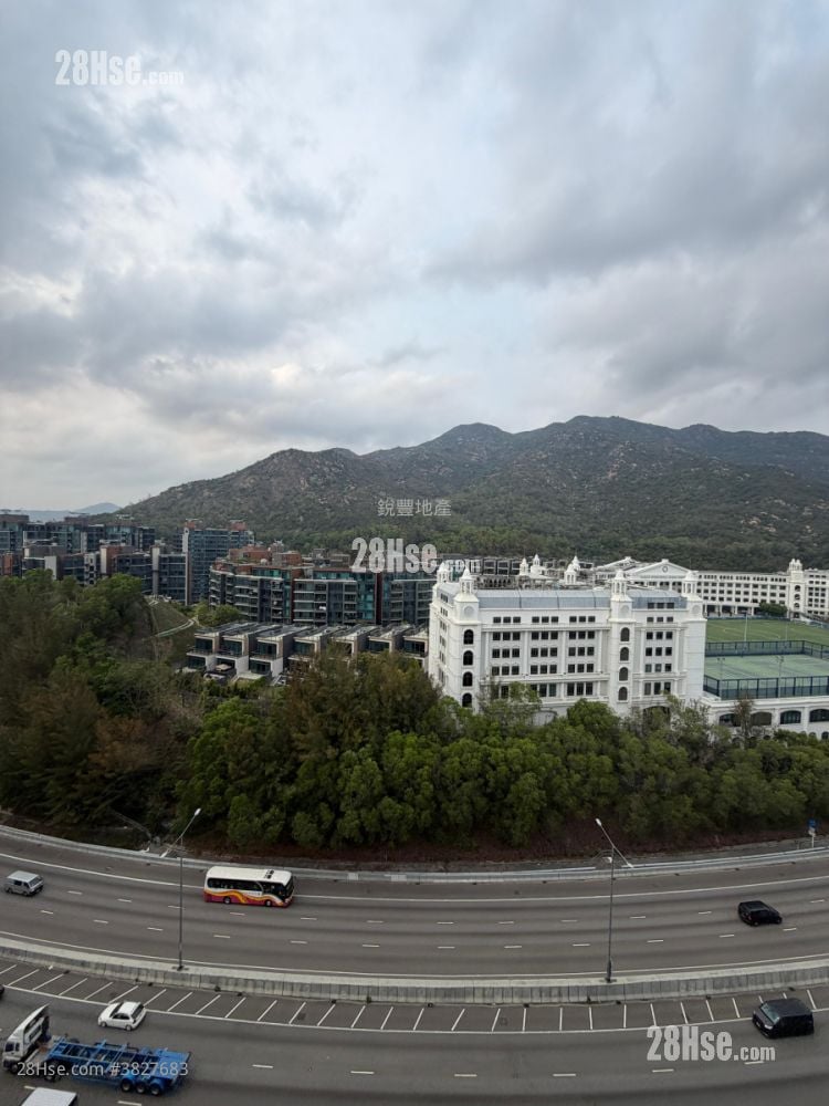 Gold Coast Bay Rental 1 Bedroom , 1 Bathroom 312 ft²