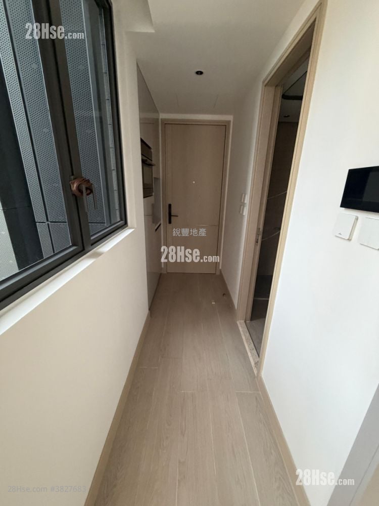 Gold Coast Bay Rental 1 Bedroom , 1 Bathroom 312 ft²