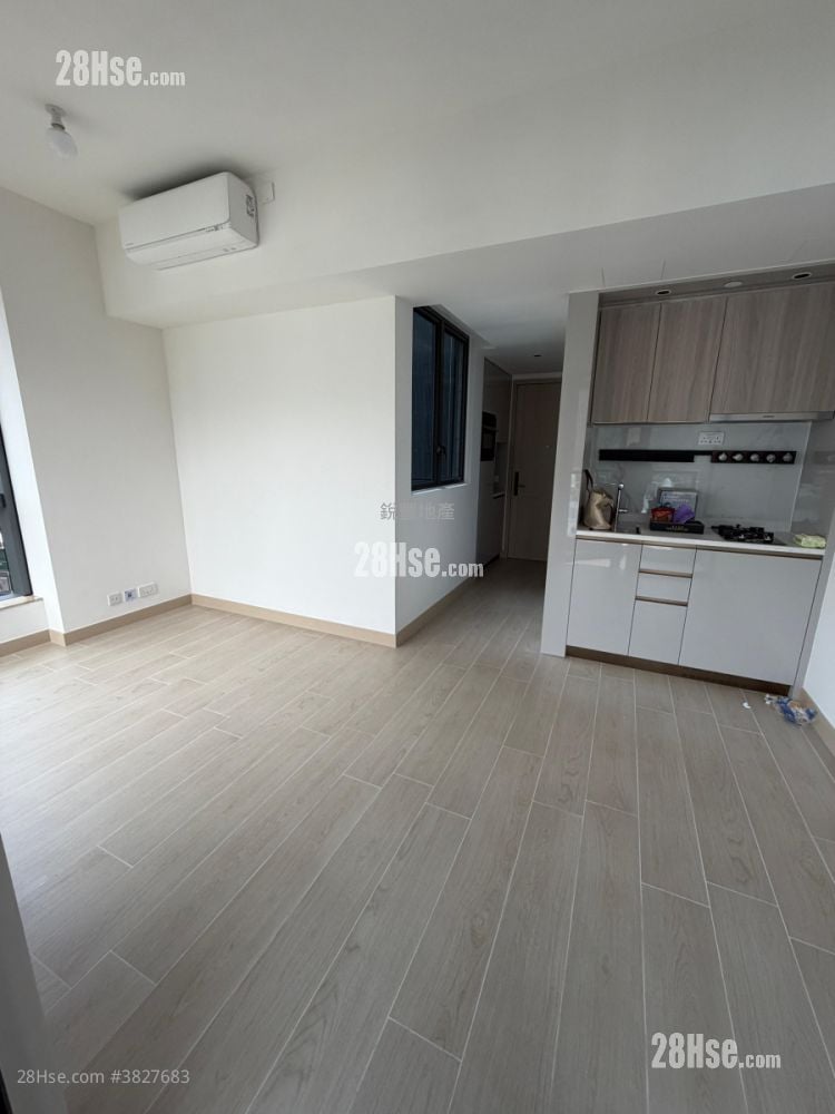 Gold Coast Bay Rental 1 Bedroom , 1 Bathroom 312 ft²