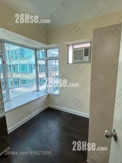 Well On Garden Sell 1 Bedroom , 1 Bathroom 354 ft²