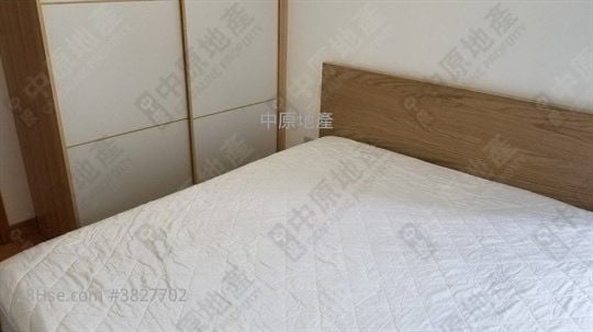 The Long Beach Sell 2 Bedrooms 564 ft²