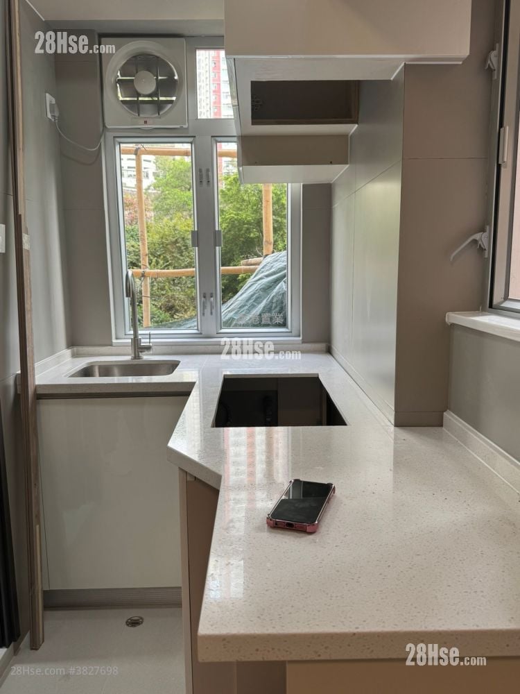 Lee Kee Building Rental 2 Bedrooms , 1 Bathroom 312 ft²