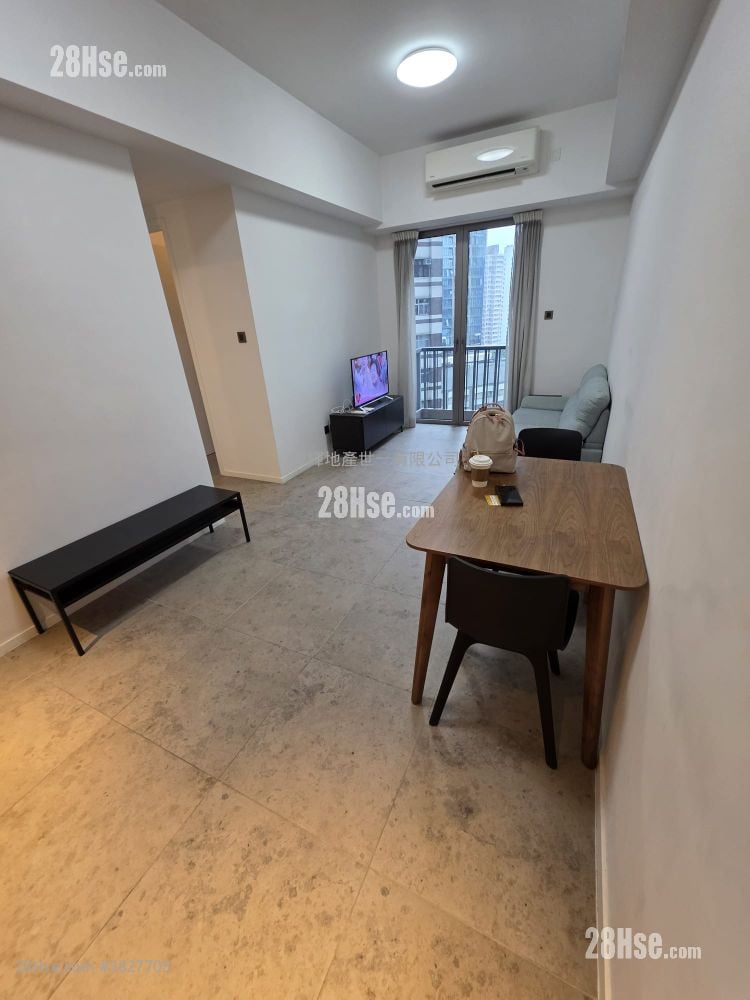 Skypark Rental 2 Bedrooms , 1 Bathroom 540 ft²
