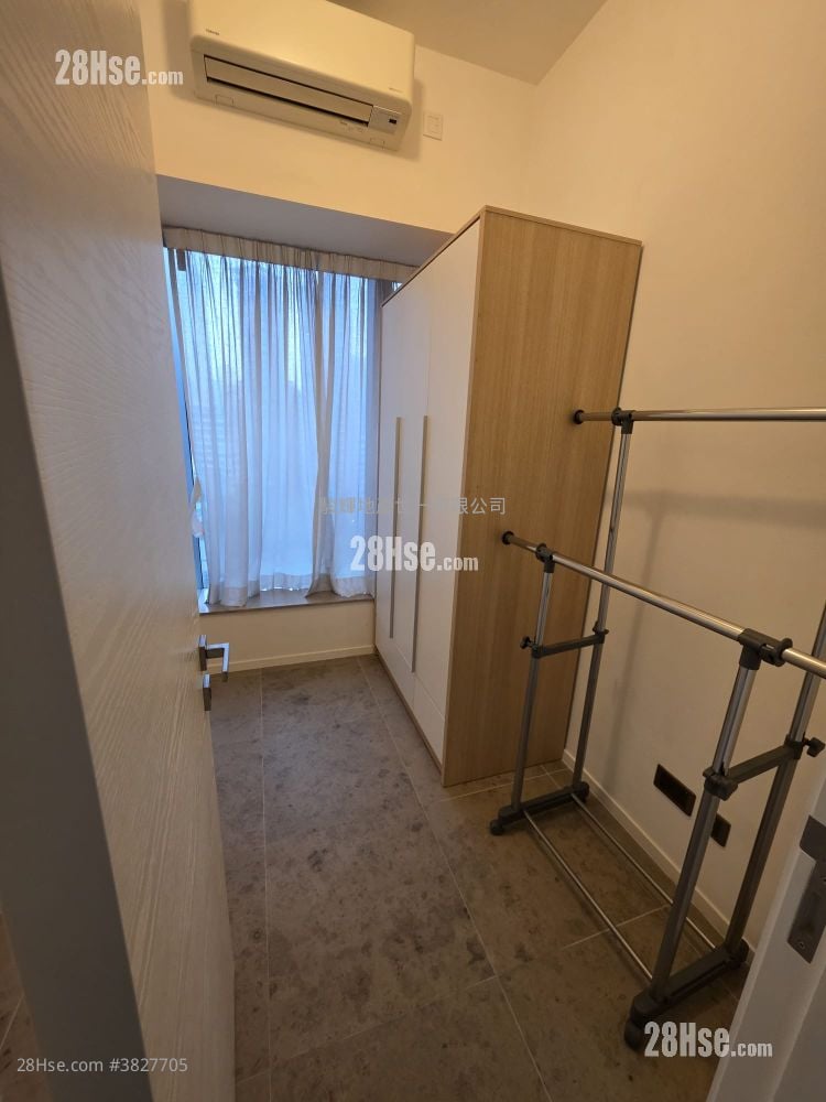 Skypark Rental 2 Bedrooms , 1 Bathroom 540 ft²