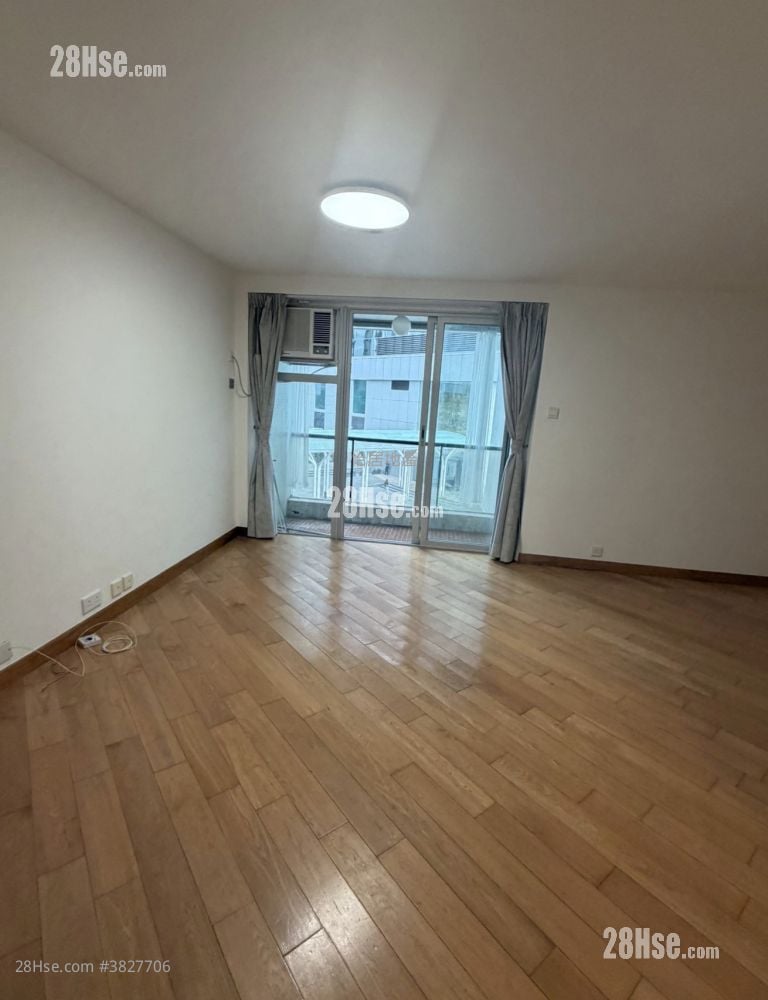 Taikoo Shing Sell 3 Bedrooms , 2 Bathrooms 897 ft²