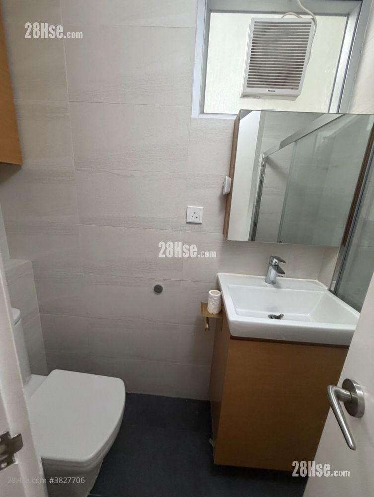 Taikoo Shing Sell 3 Bedrooms , 2 Bathrooms 897 ft²