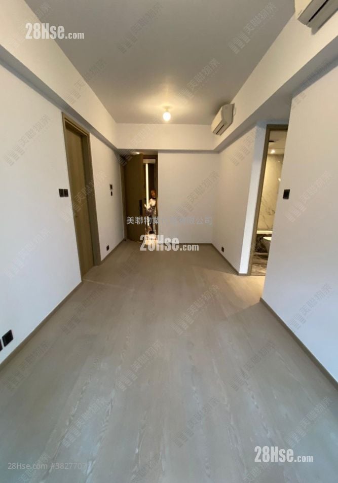 Phase 1B Of The Campton Sell 2 Bedrooms , 1 Bathroom 514 ft²