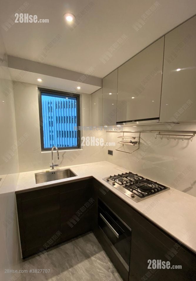 Phase 1B Of The Campton Sell 2 Bedrooms , 1 Bathroom 514 ft²