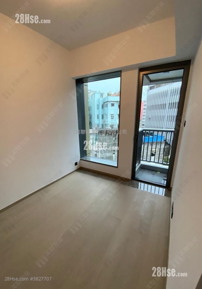 Phase 1B Of The Campton Sell 2 Bedrooms , 1 Bathroom 514 ft²