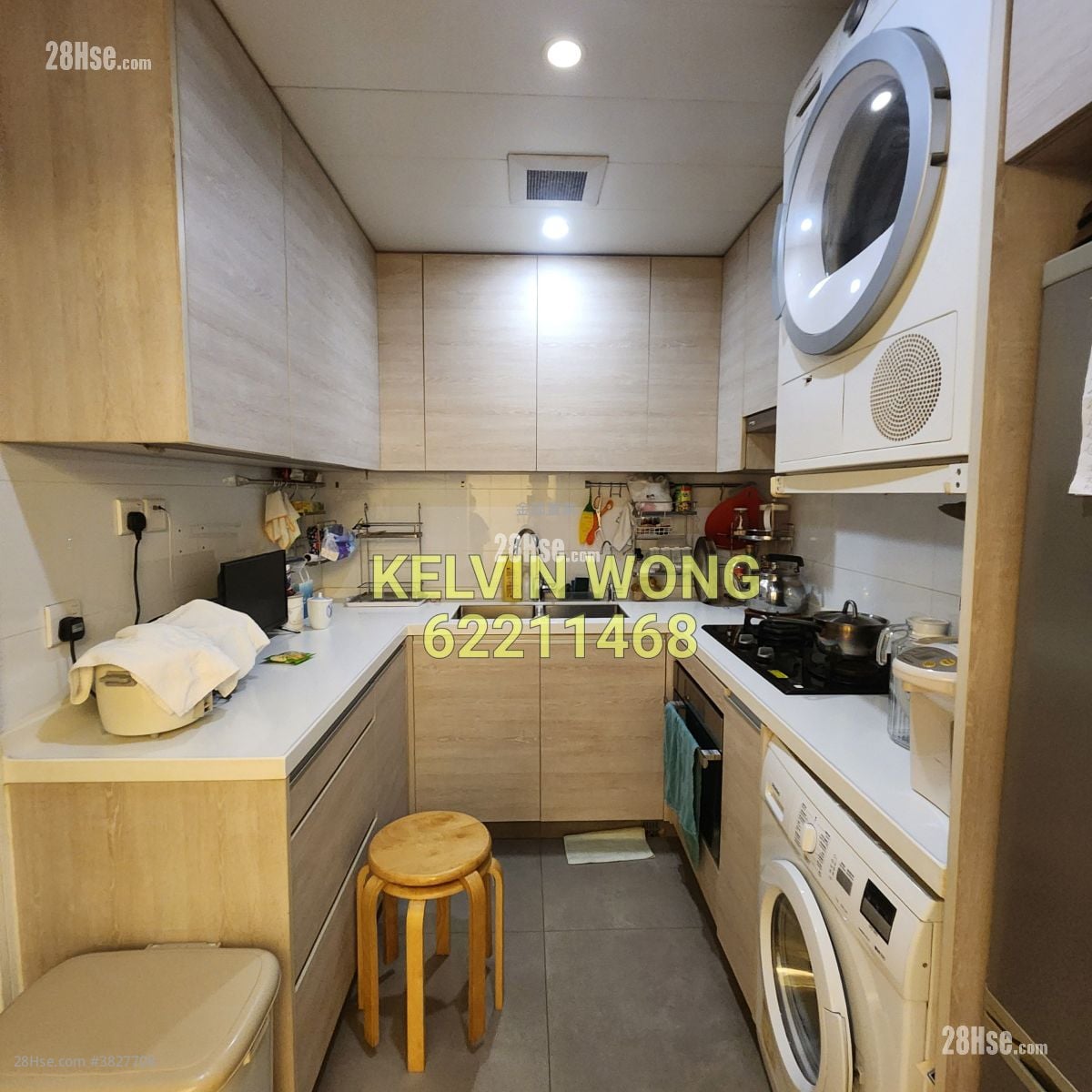 Far East Mansion Sell 3 Bedrooms , 4 Bathrooms 1,141 ft²