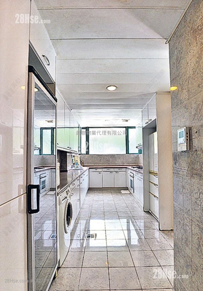 鹿茵山庄 售盘 4 房 , 4 浴室 2,908 平方尺