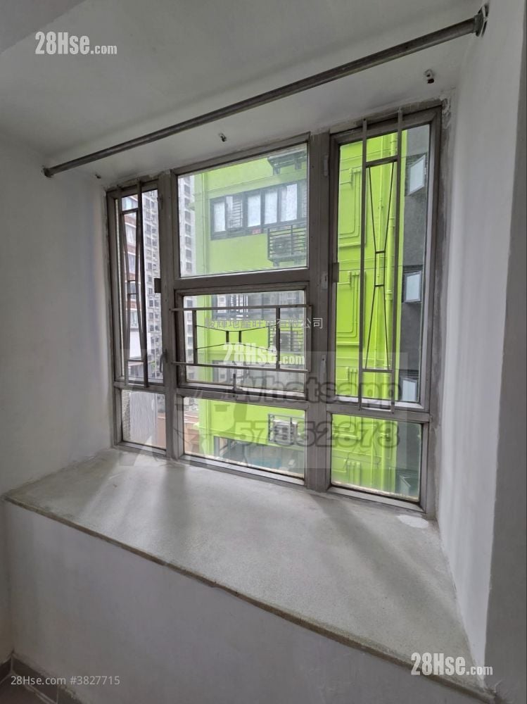 Wing Ning Building Sell 1 Bedroom , 1 Bathroom