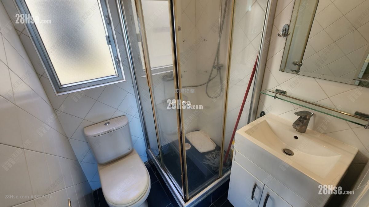 Bel Air Heights Sell 1 Bedroom 454 ft²