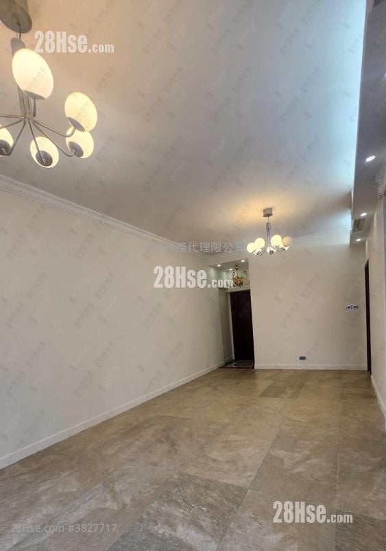 The Palazzo Rental 3 Bedrooms 913 ft²