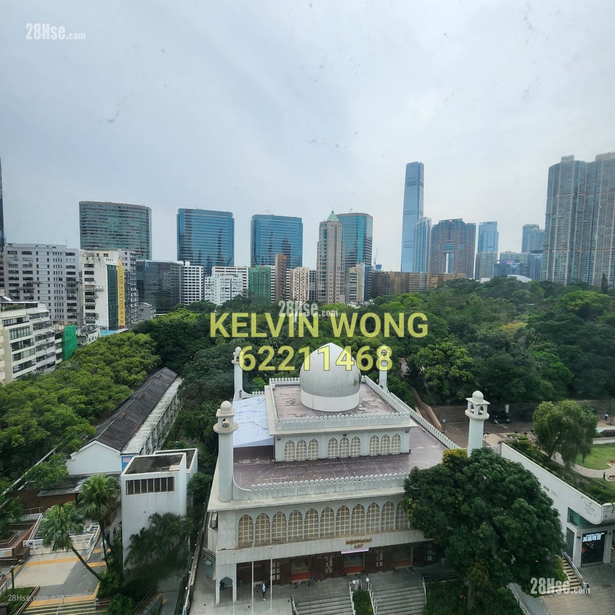 Majestic House Sell 4 Bedrooms , 3 Bathrooms 1,255 ft²