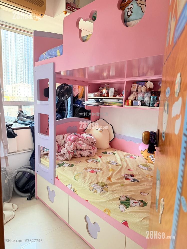 Wealthy Court Sell 2 Bedrooms , 1 Bathroom 344 ft²